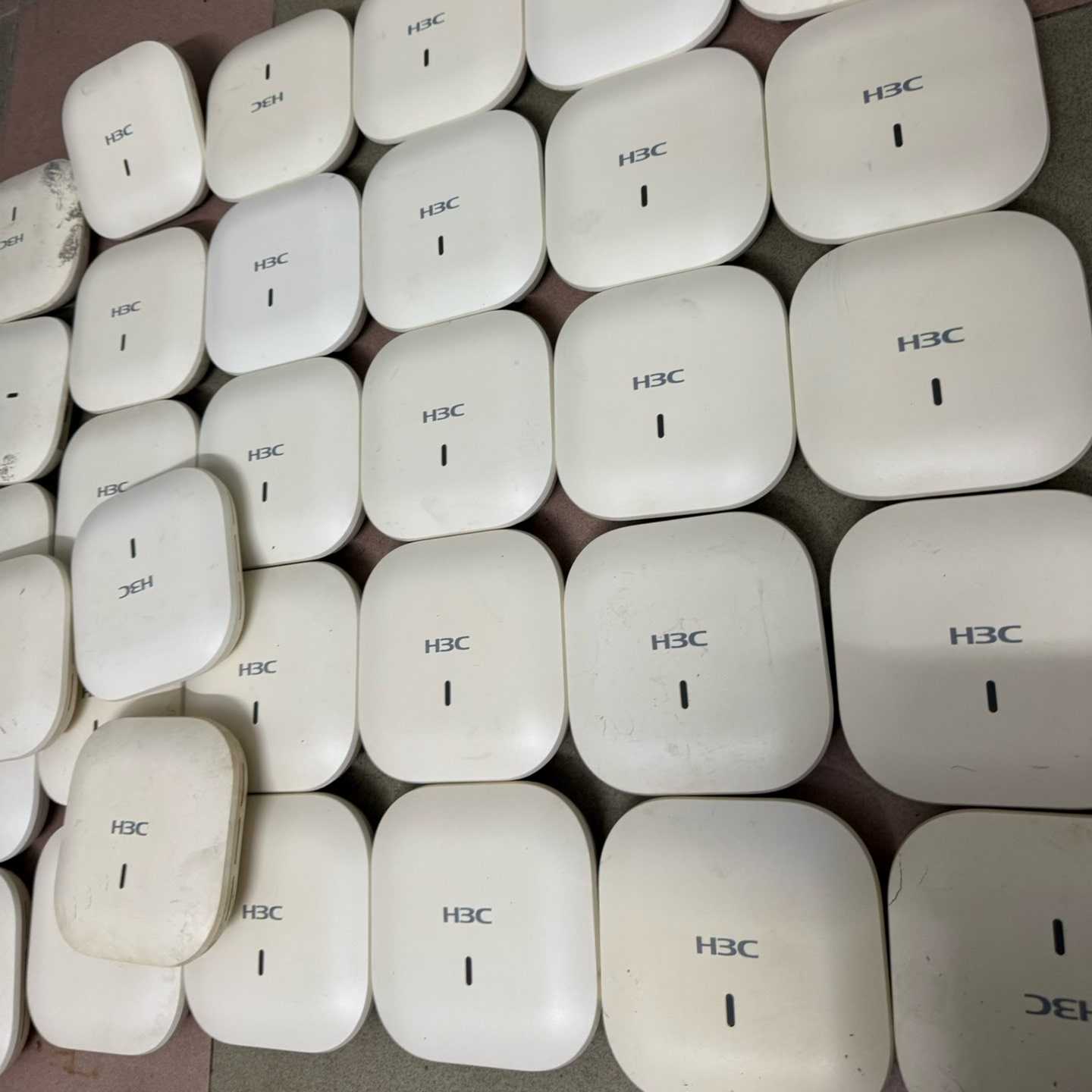 H3C无线AP出售，型号有EWP-WA4330-ACN和~议价