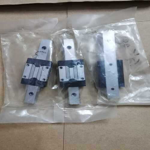 THK直线导轨滑块SRS15MUU+110LM~询价