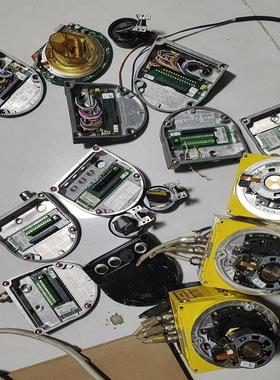 西克CICK扫描仪S30B-2011DA拆机被工人全部拆散了