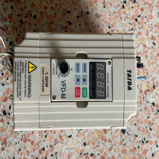 台达变频器VFD15M21A 15KW 成色可以 议价