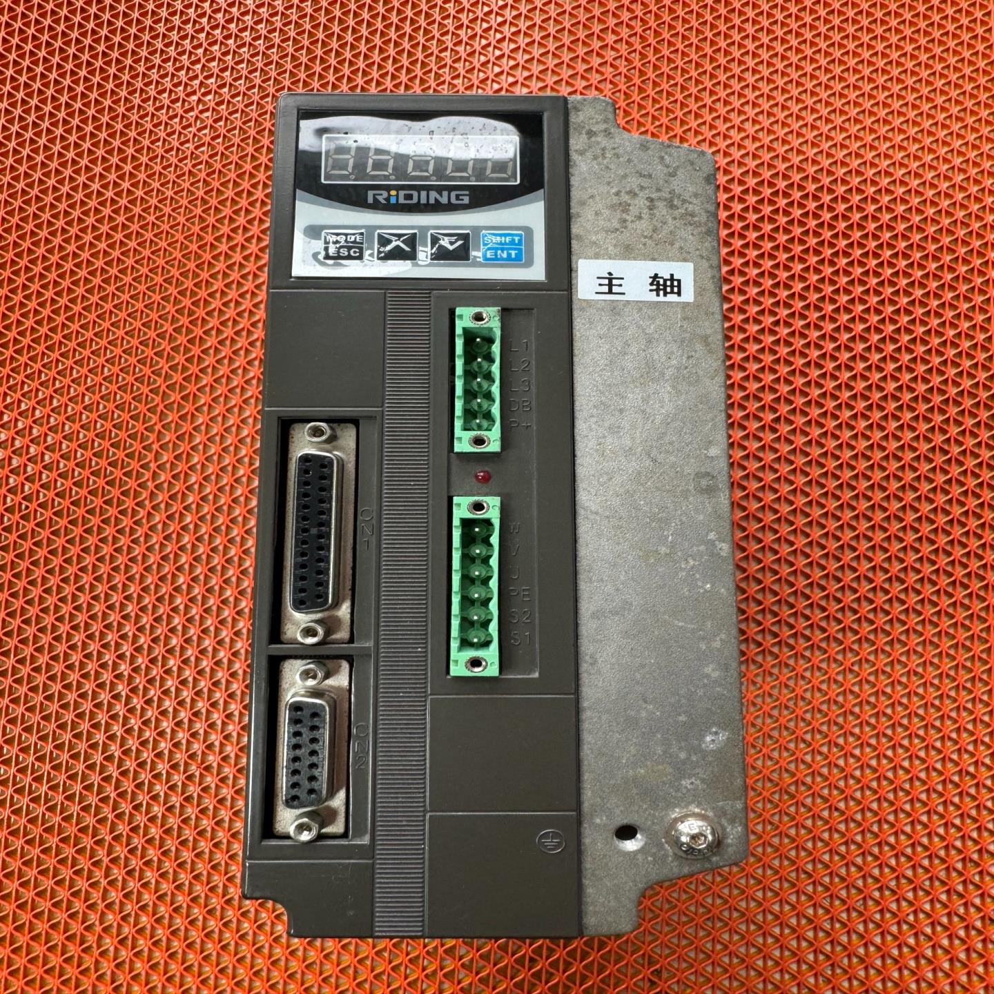 日鼎交流控制器DCS3205-VT5CF1二手拆机货功