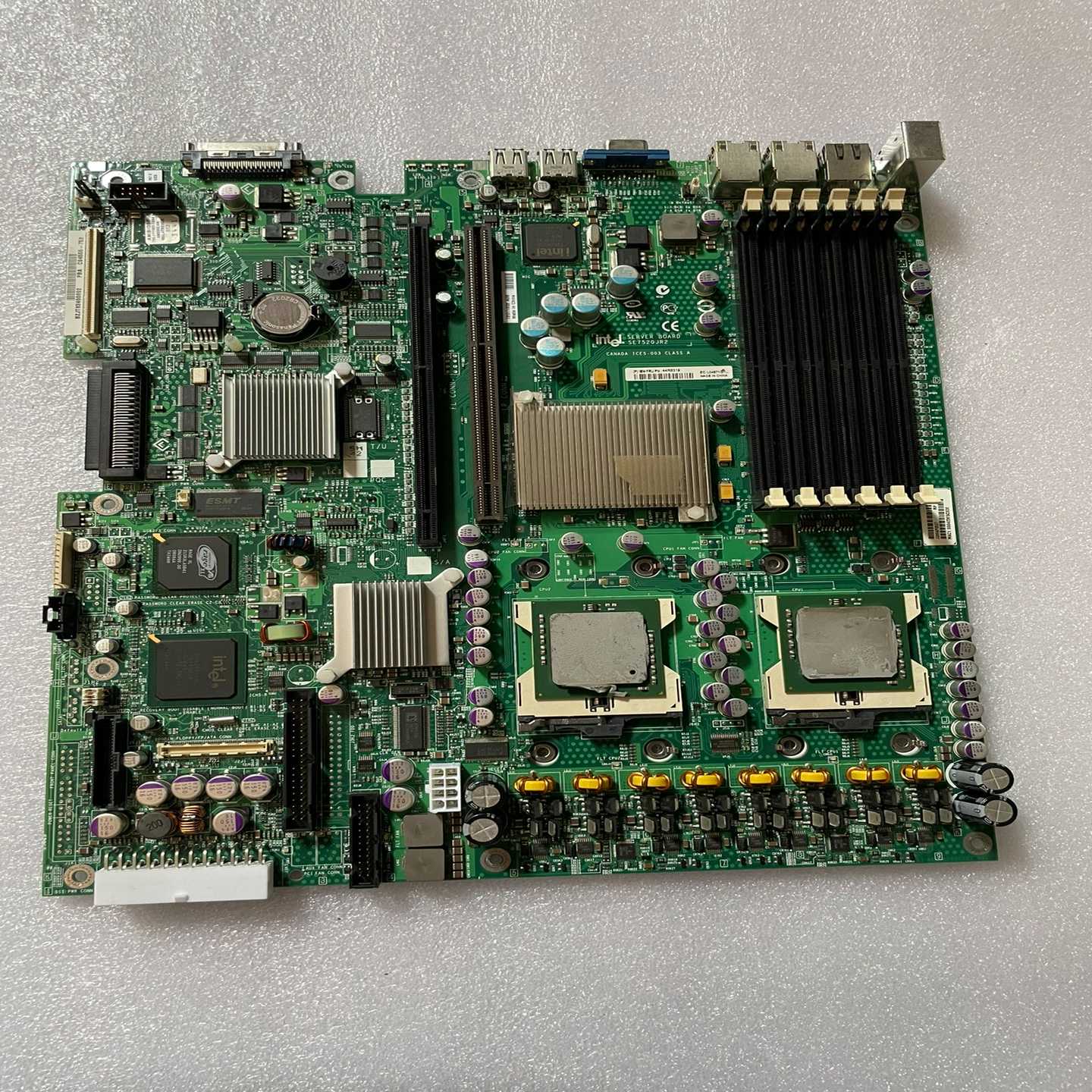 IBM X3650T intel 604 SE7520JR2【鑫鑫商铺】