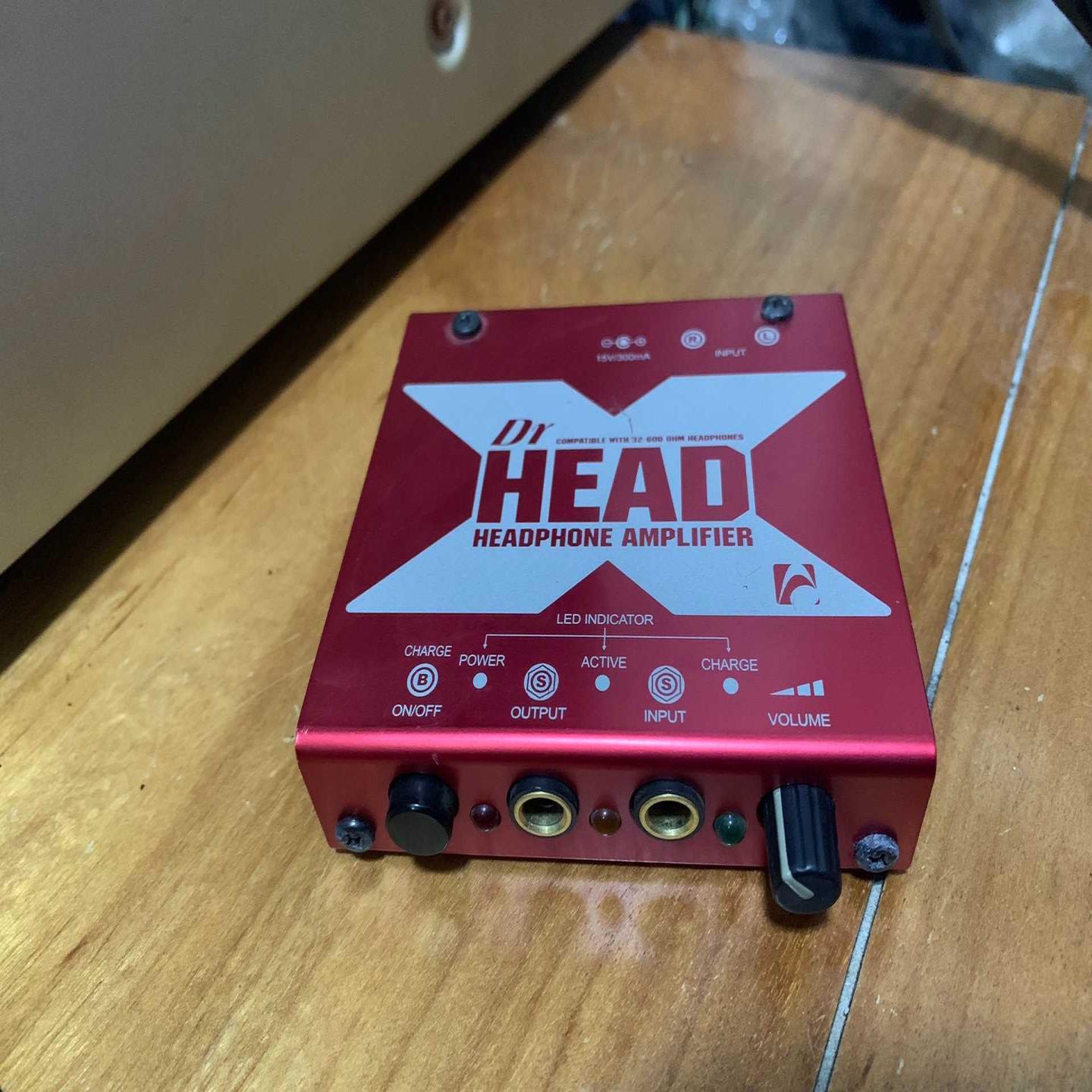 ESI。audiotrak   耳放。功能完好。内置电池没有~议价