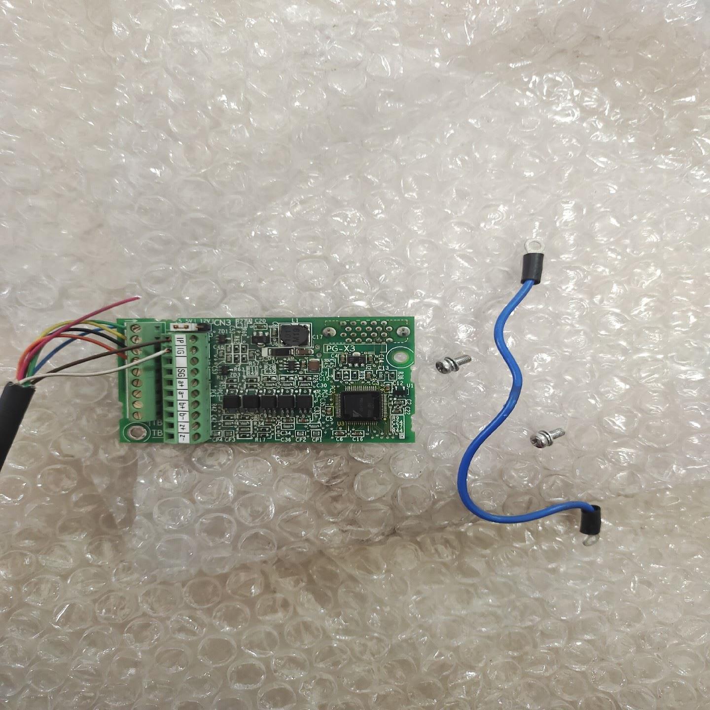 安川变频器PG-X3卡，一起2块，功能包好，便宜处理。有需要【鑫