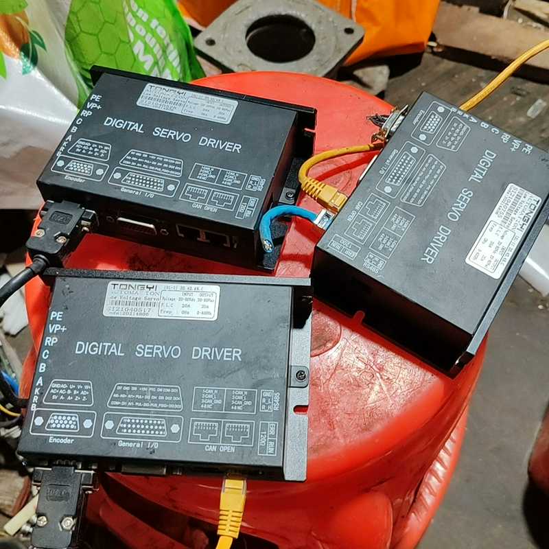 （碧碧商铺）TONGYI同毅IXL-II  20.40.48.C伺服电机