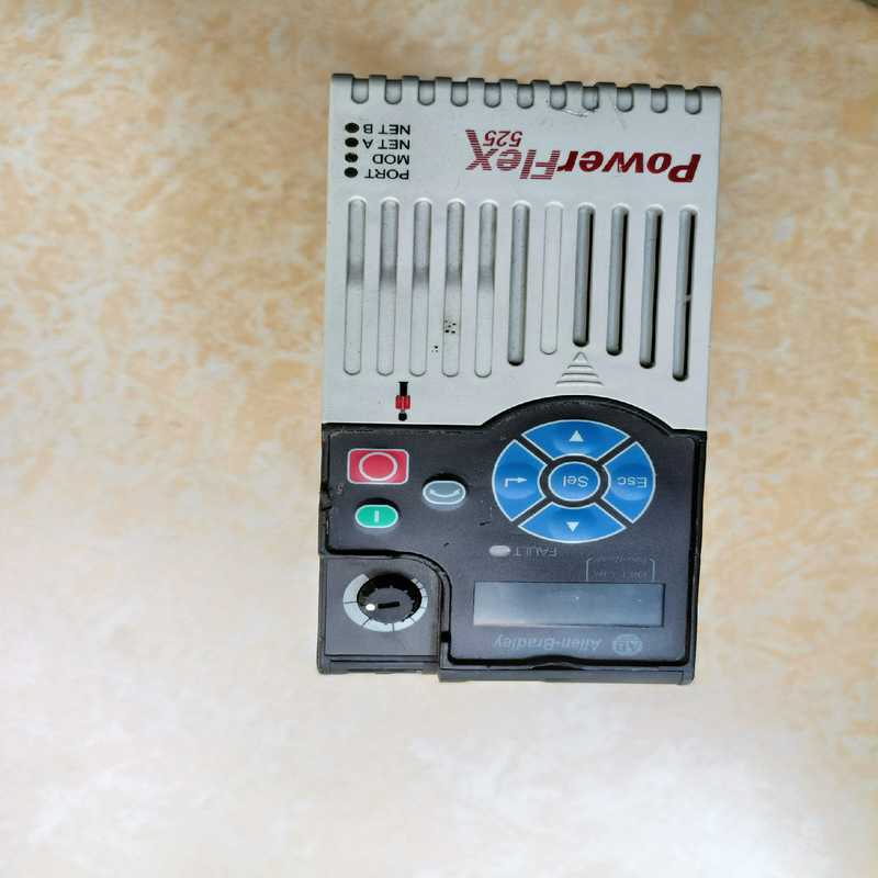 25B-D1P4N104   AB变频器，功能。（电子设备）