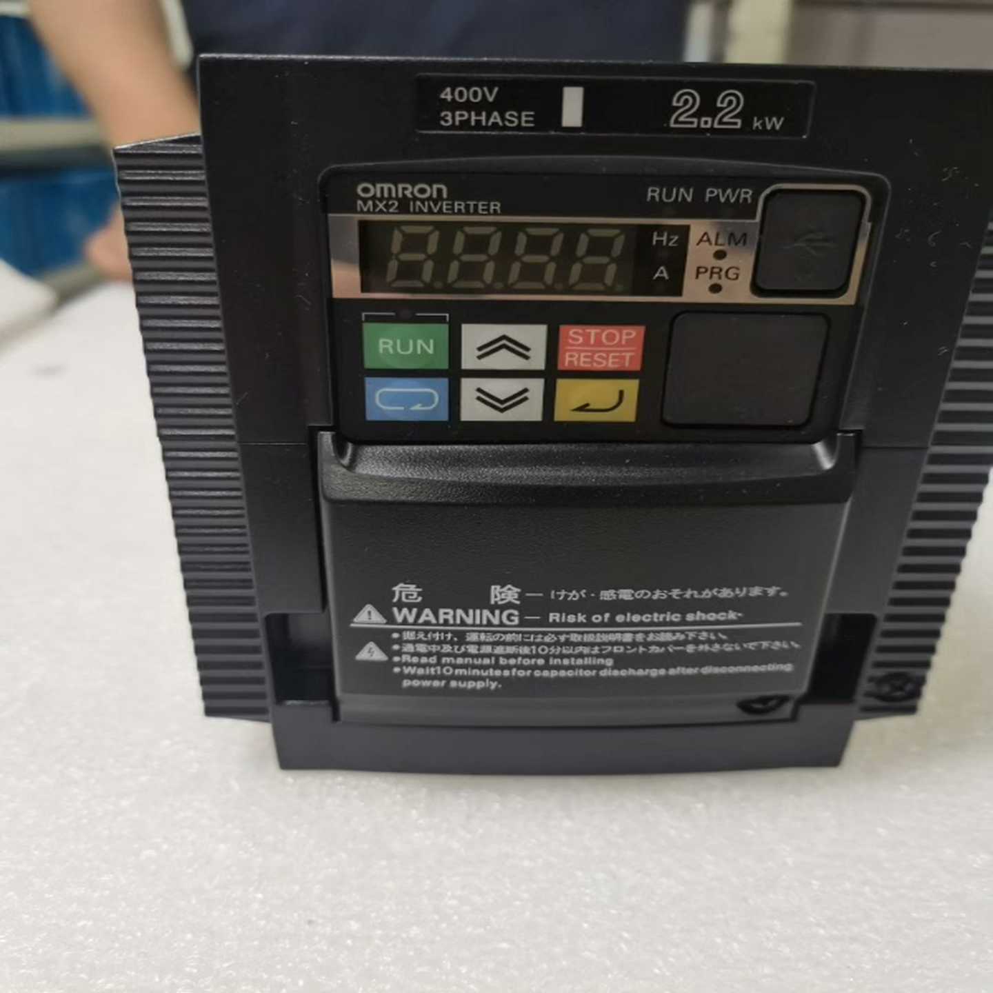 询价-变频器，型号：3G3MX2-A4022-E，如图所示，