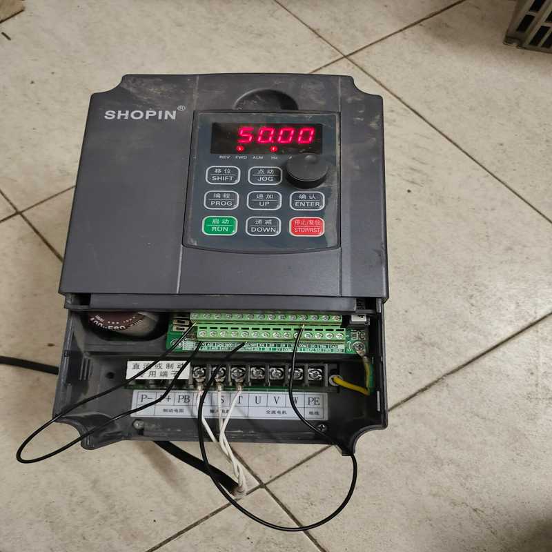 SHOPIN变频器4Kw.拆机的功能完好,少了一个盖子(耶耶电子)
