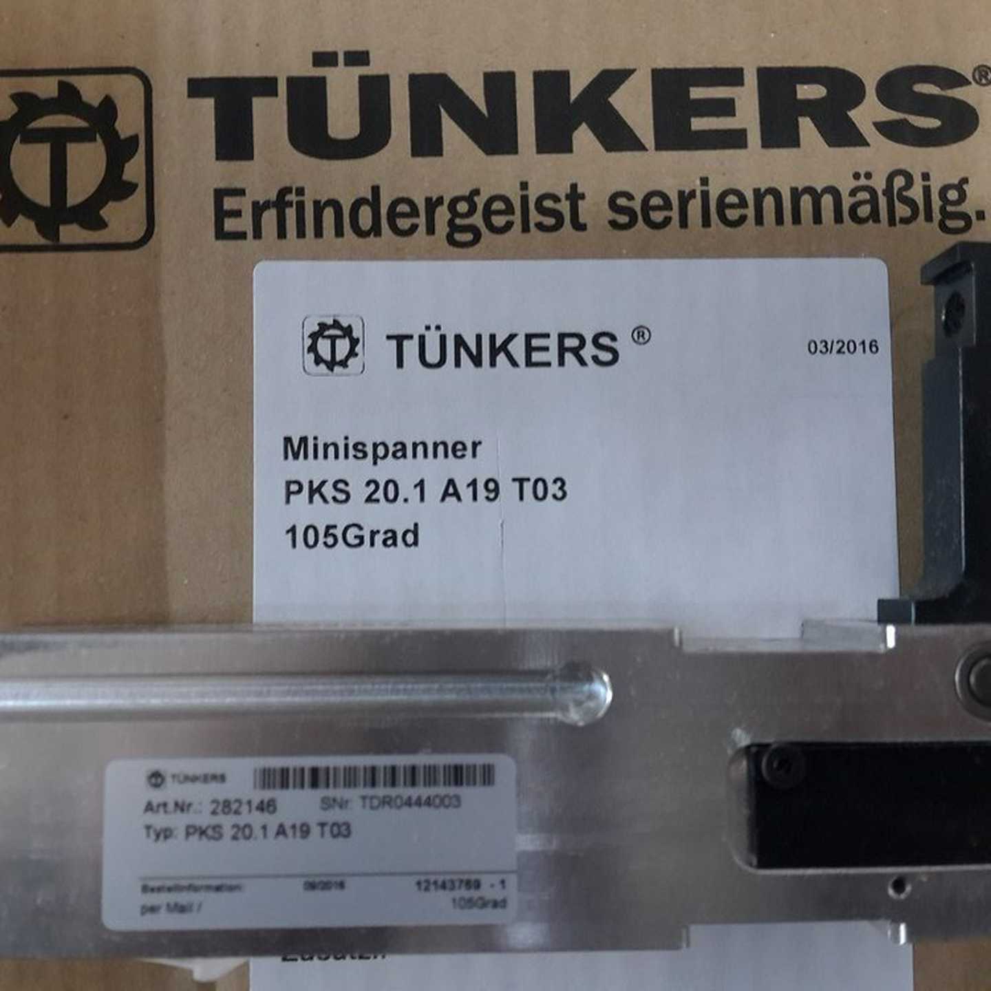 TUNKERS气缸K32UZT12A20.1L423f.51.5销子390864