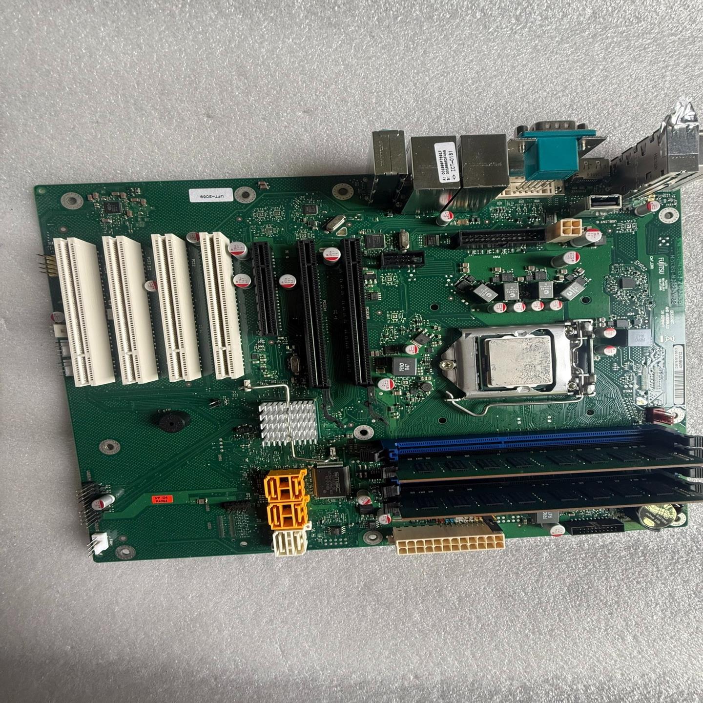 议价富士通D3076-S11GS3工控机设备主板W263