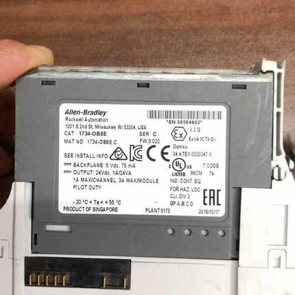 AB模块带底座 CAT  1743-0B8E（gg设备）