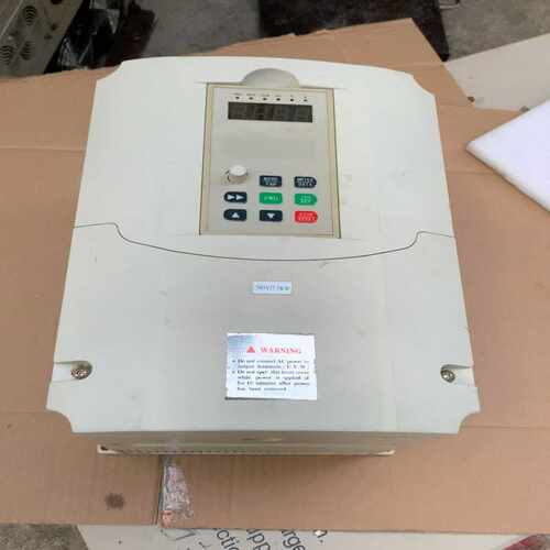 HVT8000-7R5G3 汇特380V7.5KW变频器 测(通通配件）