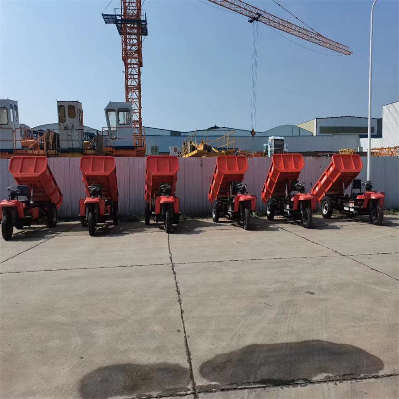翻斗自卸三马车工地爬坡三轮车液压自卸翻斗运输车农用柴油三轮车