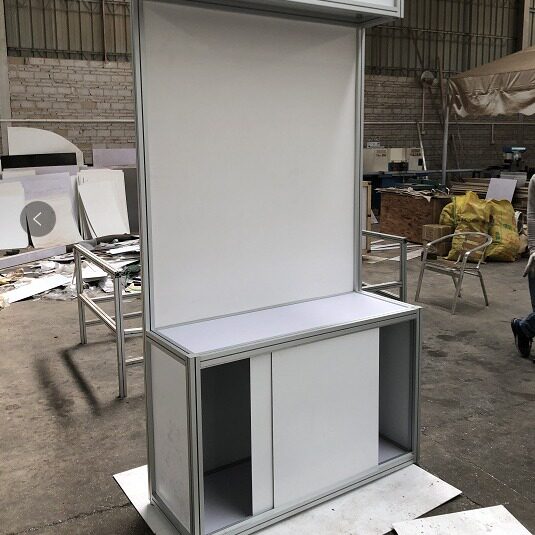4040铝合金展会方柱展柜