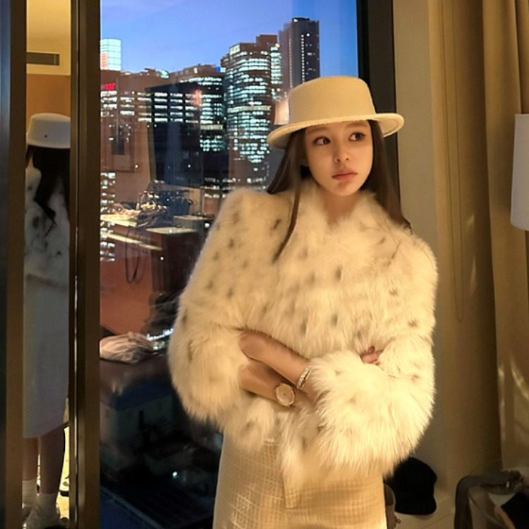 轻奢名媛仿狐狸毛加厚皮草大衣