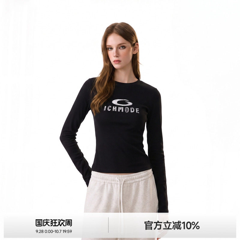 ICH MODE正肩修身长袖打底T恤秋季一字肩甜酷字母百搭显瘦上衣女图片