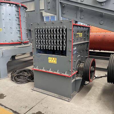 沥青混土砖瓦块式破碎机矿凝矿山NUP石块方箱箱粉碎制砂机尾方箱