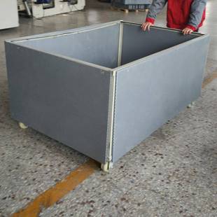 塑料蜂窝板带轮周转箱高承重方便运输周转箱冷冻食品周转筐