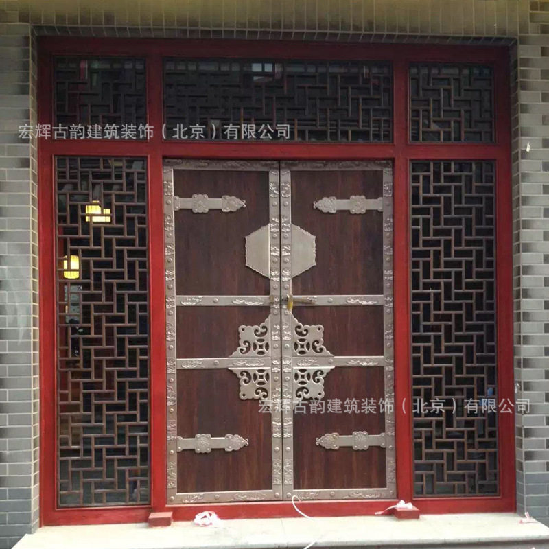 中式仿古实木大门古典木制对开门店铺原木花格门北京门窗厂家