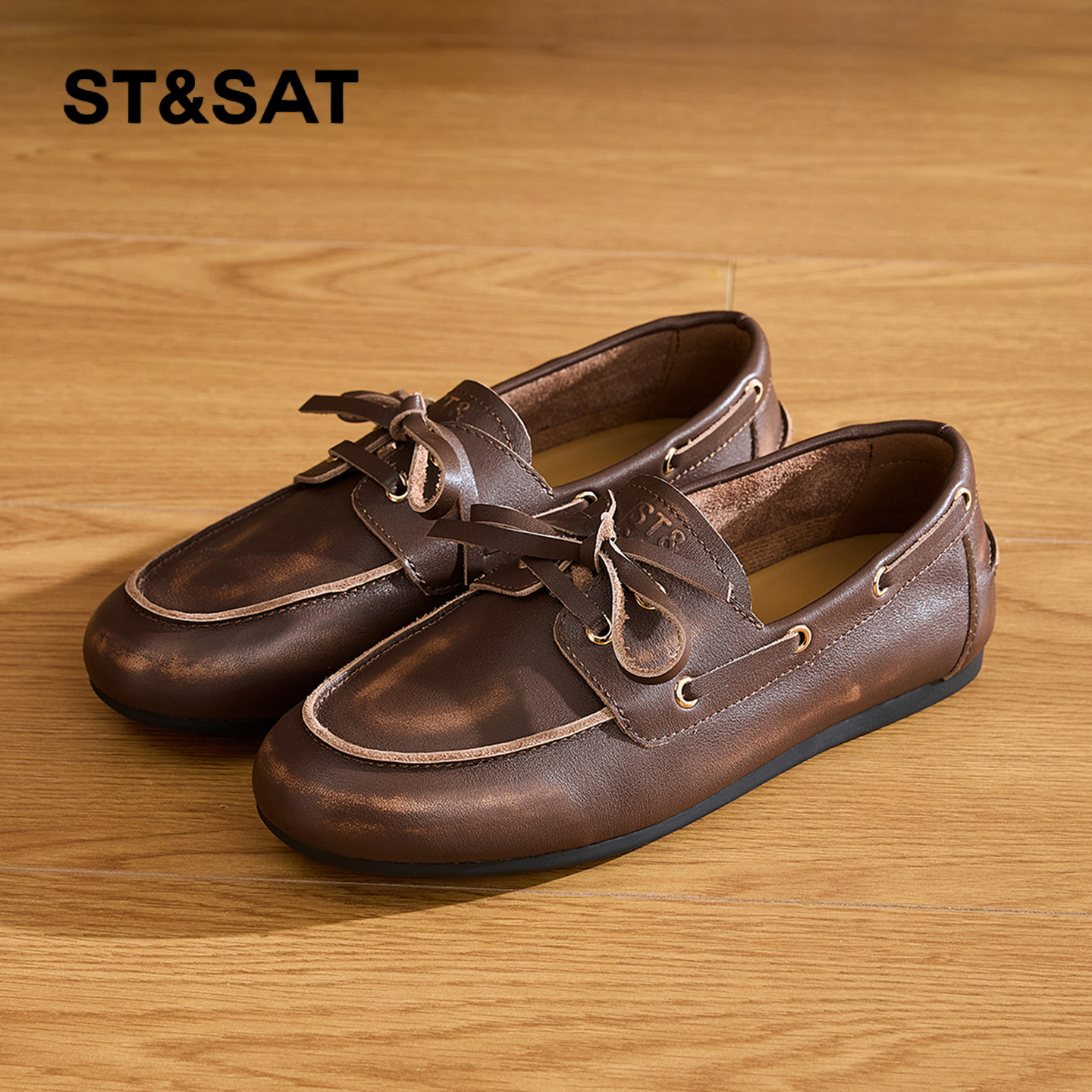 星期六乐福鞋女2025冬季新款女鞋女款爆款鞋子皮鞋真皮豆豆小皮鞋