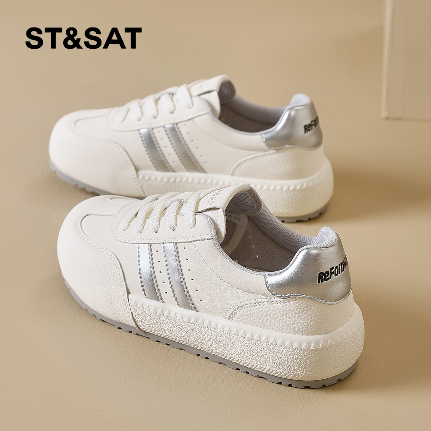 星期六时尚气质板鞋休闲百搭超火