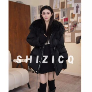 柿子SHIZICQ戛纳红毯羽绒服女款短款冬季黑色厚2025新款独特漂亮