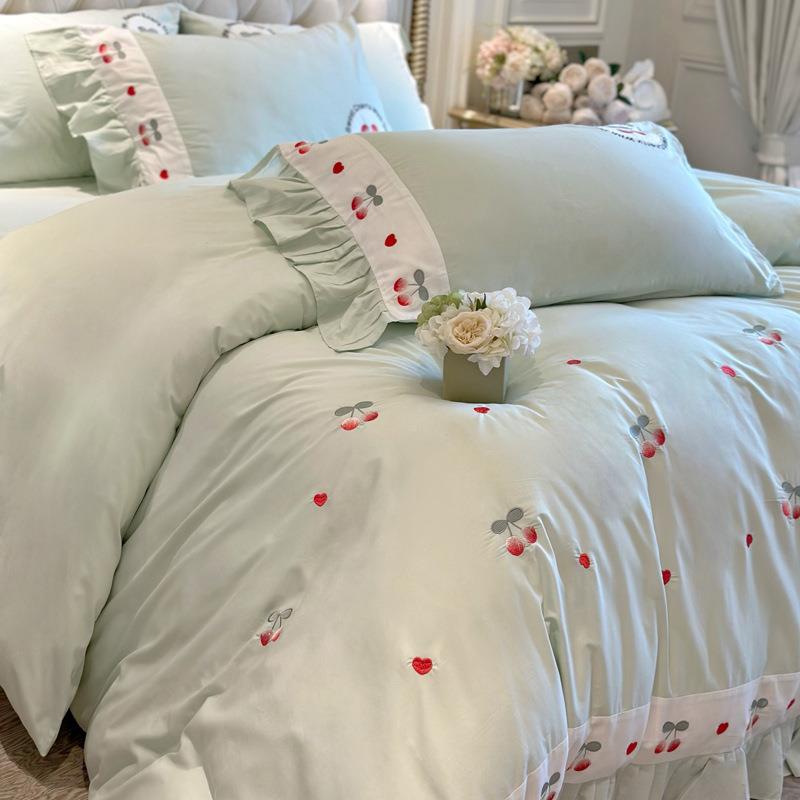 少女心樱凉桃刺绣四件套棉季双面全床上用品贡AWX缎感丝滑床单夏