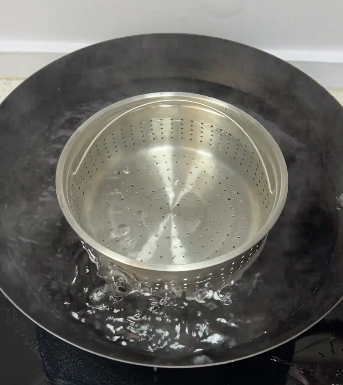 304不锈钢蒸饭神器煮饭蒸米电饭煲蒸笼蒸屉汤米分离饭篮蒸格蒸架