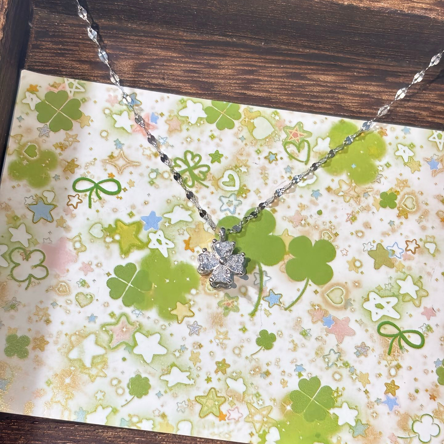 新款旋转四叶草项链女锁骨链小众气质时尚简约精致吊坠送女友礼物