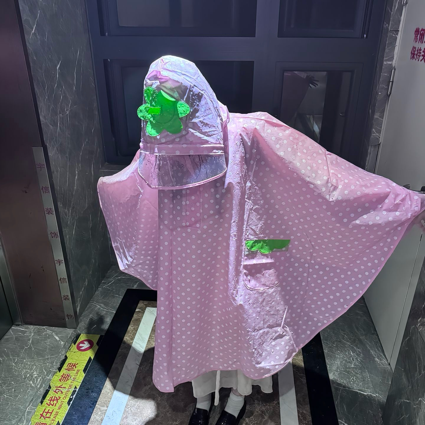 雨披款便携少女心耐用可爱EVA防雨波点可爱超萌草莓雨披雨衣