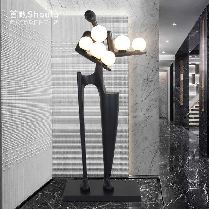 新款迎宾人物后现代落地灯人体雕塑带灯创意展厅艺术酒店大堂摆件