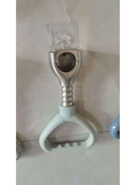 35灰色不锈钢吊环