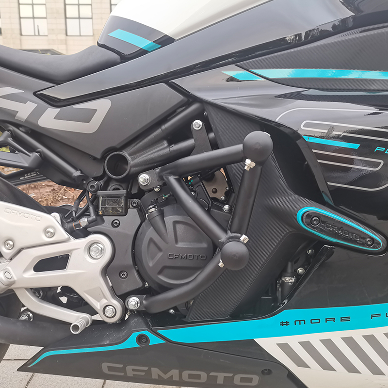 适配春风450SR摩托车改装件竞技护杠防摔杠弹簧头保险保护杠配件