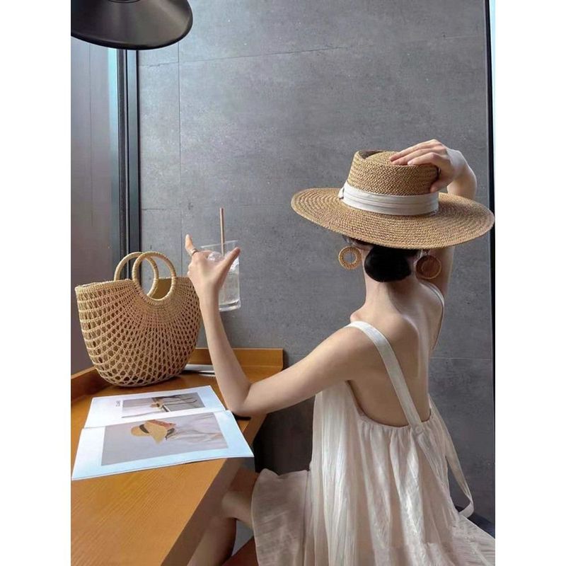 草编礼帽女遮阳防晒夏季海边三亚度假英伦复古平顶法式巴拿马草帽