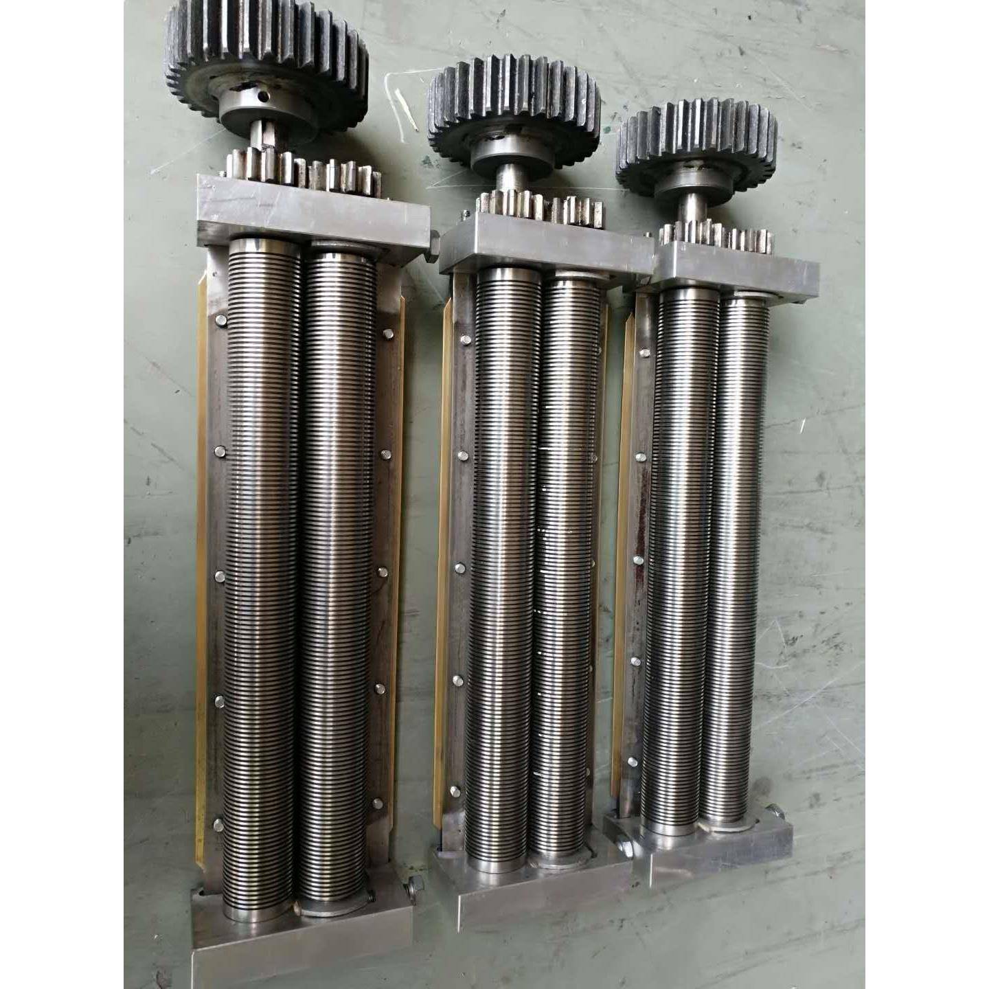 CL-MT260-6型面条机一次成型变频调速商用不锈钢压面机