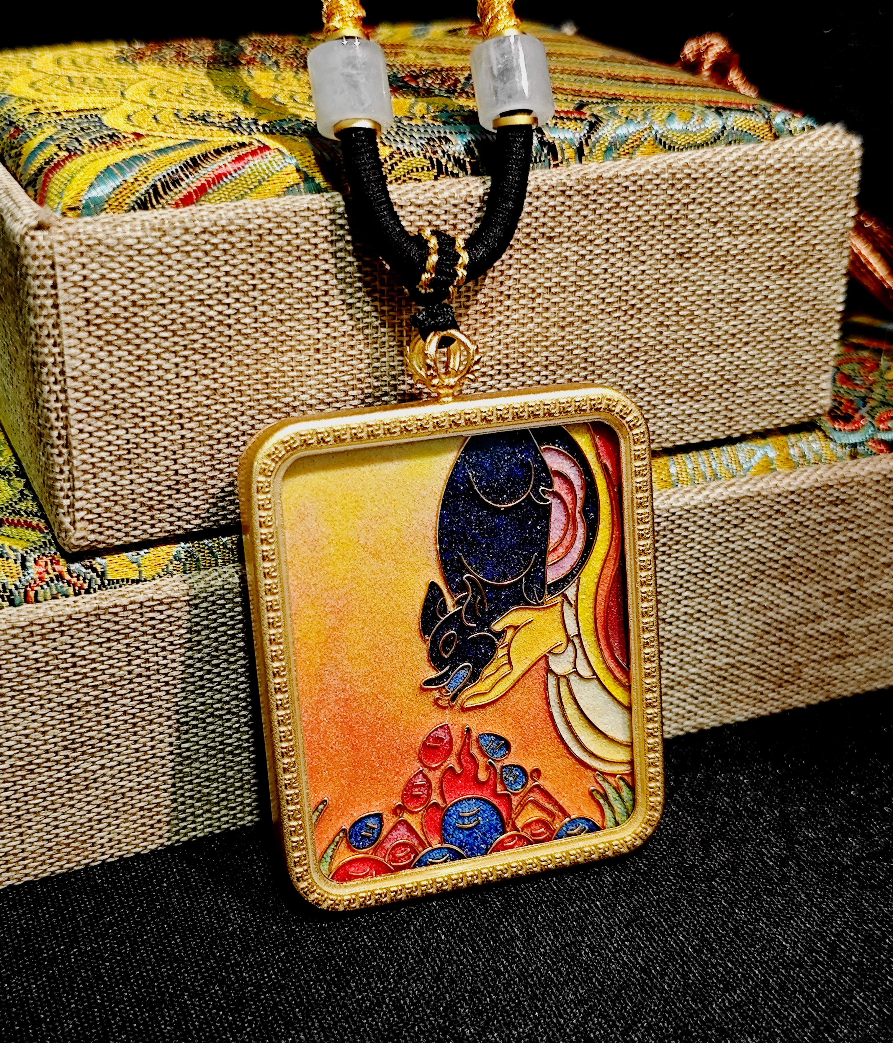 唐卡掐丝珐琅吐宝鼠手工