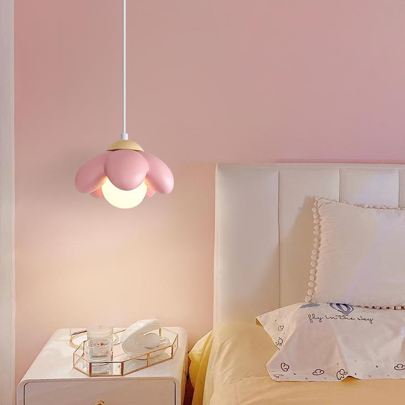 奶油风少女卧室床头吊灯现代简约儿童房公主房女孩花朵单头吊线灯