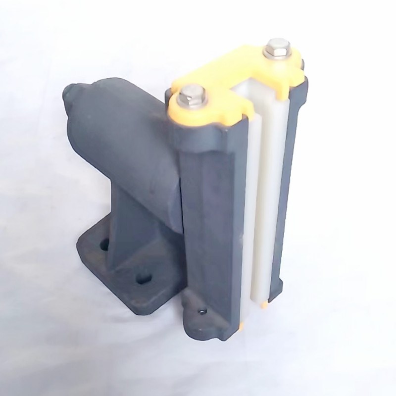 货梯铸铁活动导靴 弹性滑动1吨2吨3吨5吨靴衬孔距可定制 电梯配件