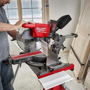 议价Milwaukee美沃奇锂电斜切锯小型台式 锯铝机M18FMS305木材铝合