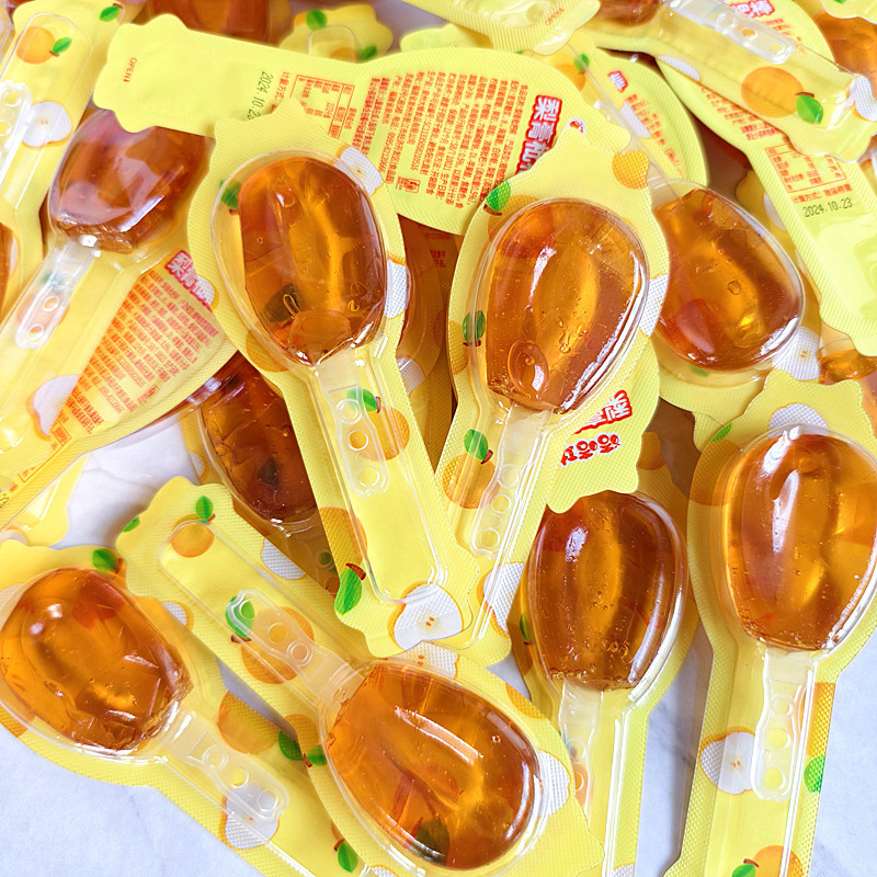 梨膏枇杷棒软糖儿童零食梨膏棒棒糖好吃好玩散装休闲糖果水果软糖