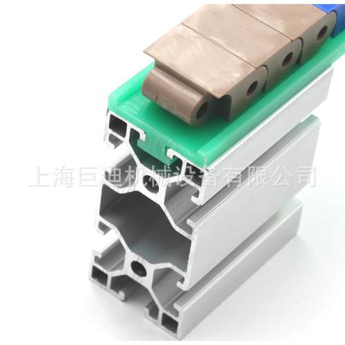 供应RS60P19.05节距坦克塑料链条耐酸碱,耐腐蚀,防静电链条