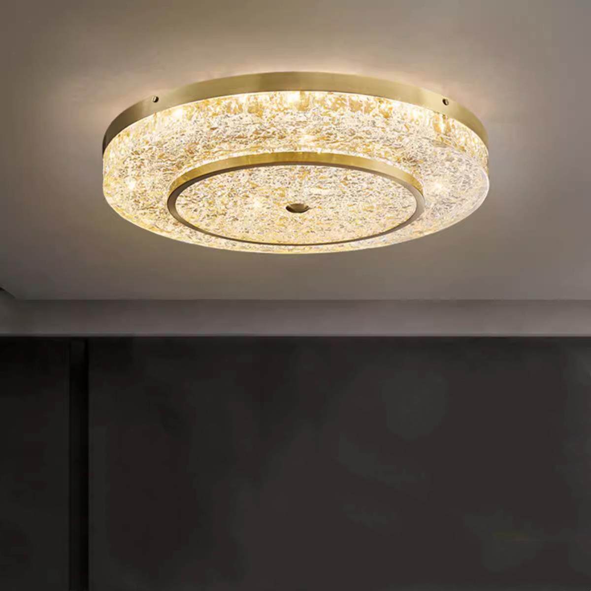 新款全铜客厅吸顶灯轻奢高端大气后现代简约卧室饭厅树脂圆形灯具