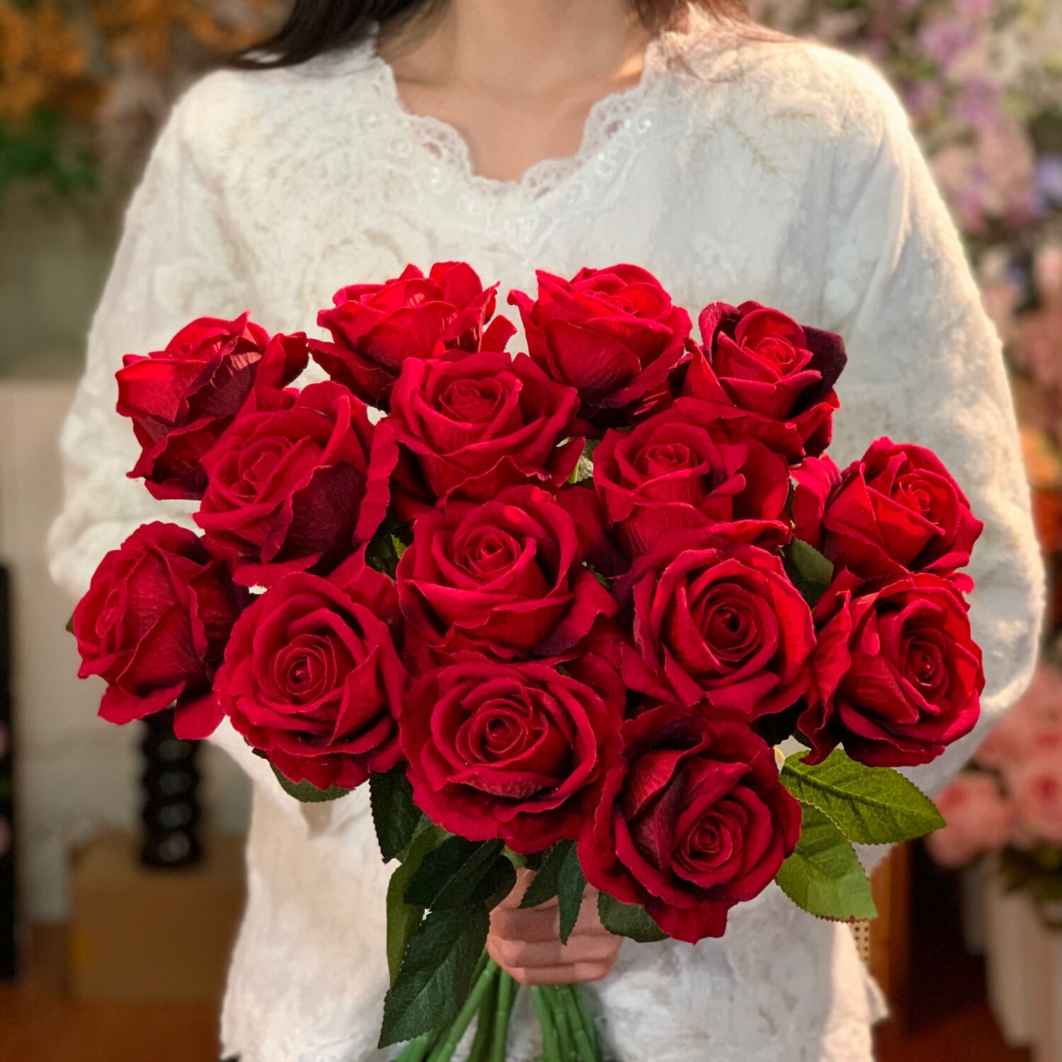 高级感酒红色玫瑰花束仿真花