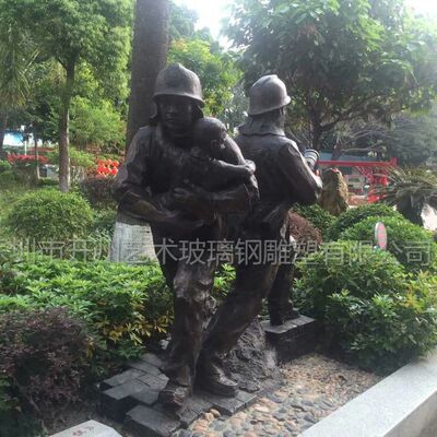 大型玻璃钢仿铜消防员雕塑强险救火主题教育模型消防公园摆件卡通