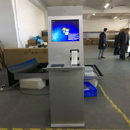 19寸立式带刷卡器打印机医院养老院康养月子中心缴费查询触摸终端