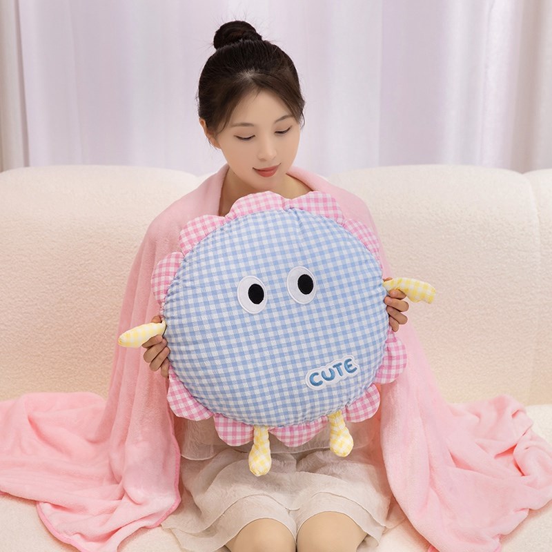 多巴胺格子抱枕被子两用办公室午睡毯子学生宿Q舍沙发靠垫午休毯
