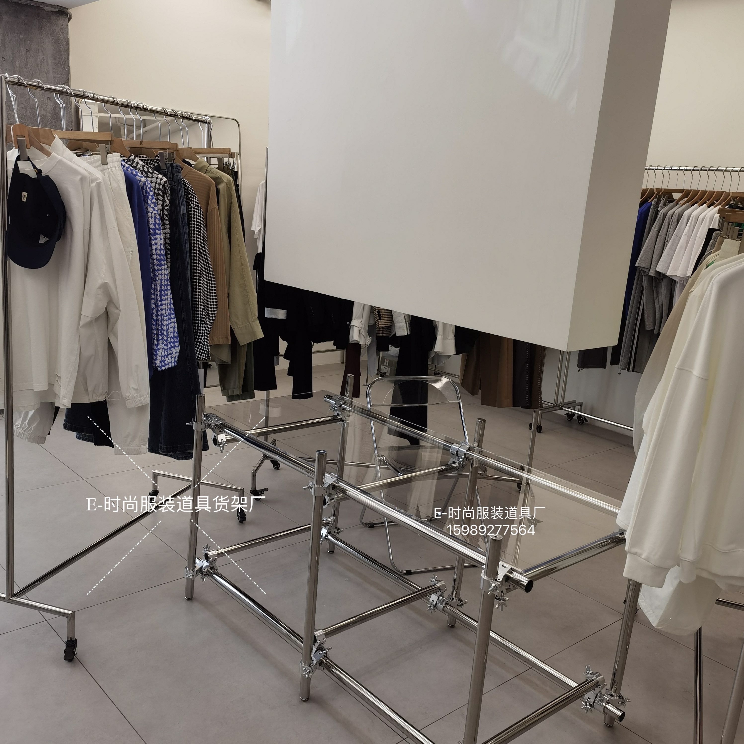 服装店展示架不锈钢中岛陈列架落地式挂衣架买手店工业风脚手架定