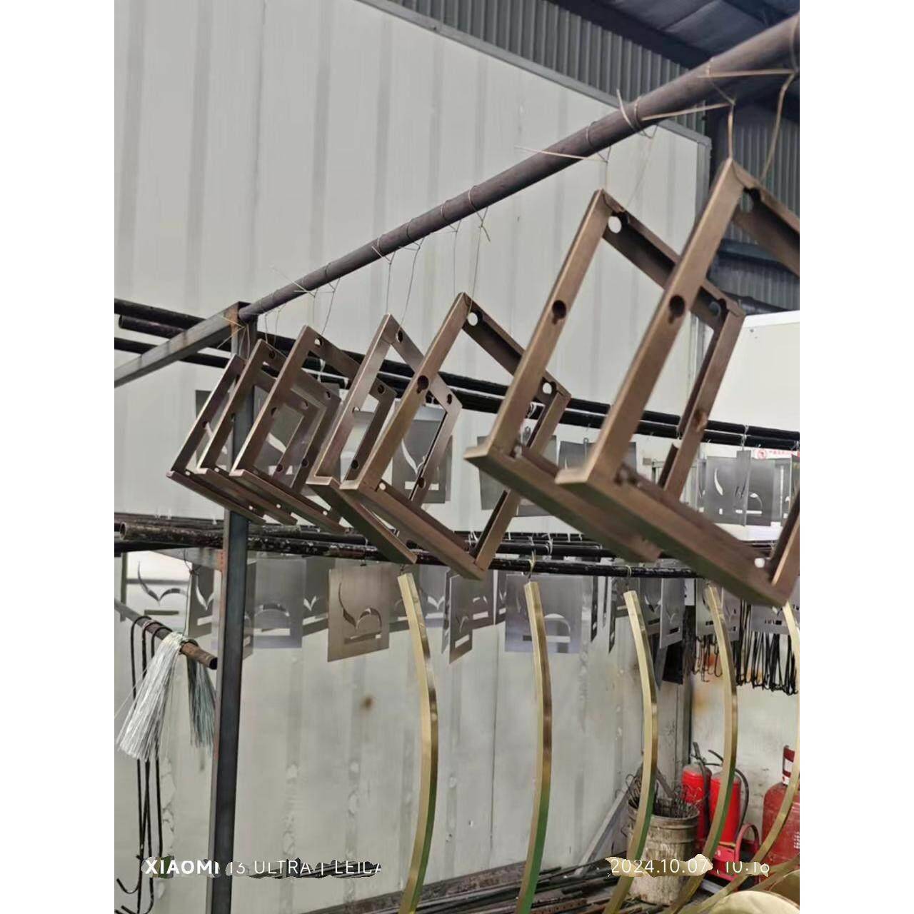 不锈钢加工定制焊接镀钛异形制品金属框架柜体雕塑造型装饰工程