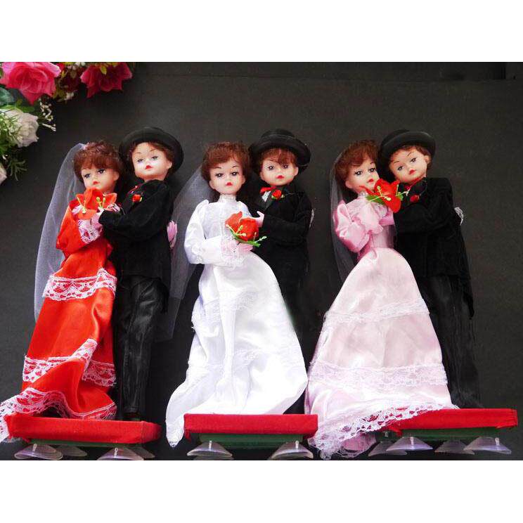 结婚庆用品 一对 婚车娃娃 婚房布置 情侣公仔婚车对娃道具装饰