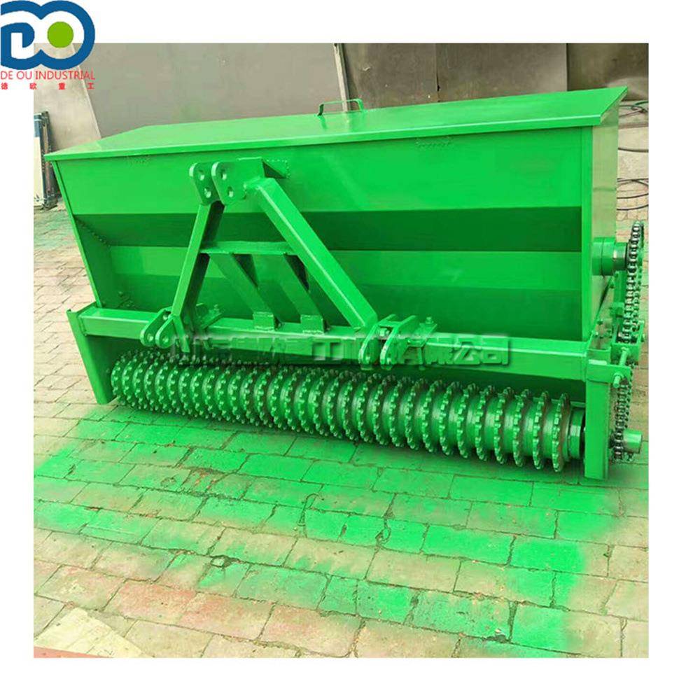 校园机运草坪动播种苜蓿草籽公园植保机机拖拉悬挂193草皮种植机